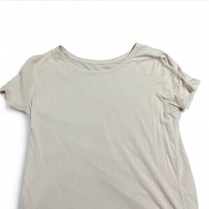 light pink lululemon t shirt